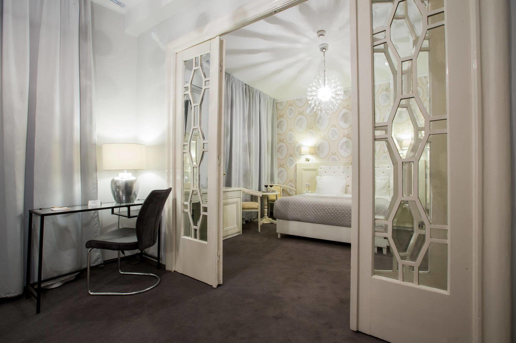 Vila Cornelia Bucarest Extérieur photo